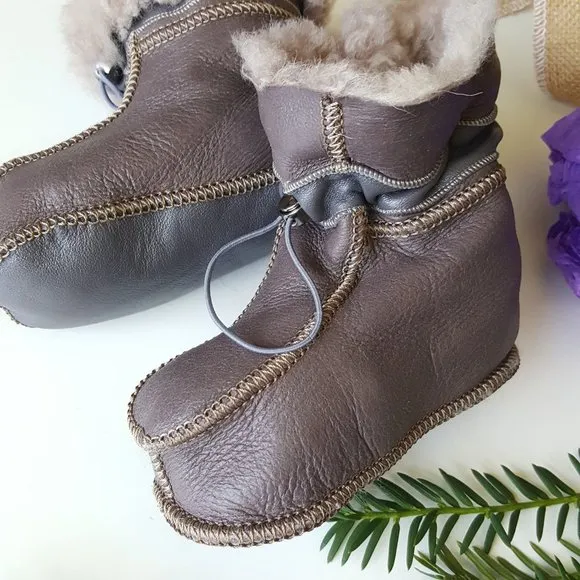 Melita Kid's Leather Sheepskin Slippers / Booties