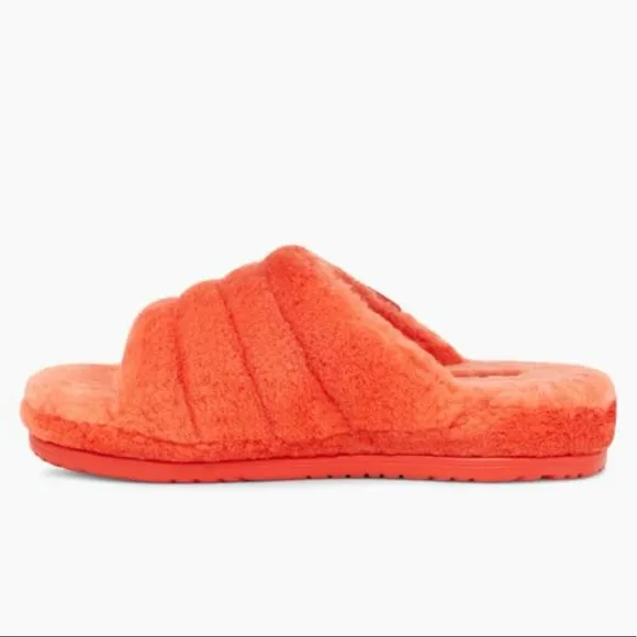 men indoor-outdoor slippers various sizes
