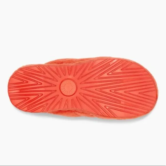men indoor-outdoor slippers various sizes