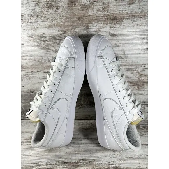 Men's Nike iD Blazer '77 Low Triple White Sneakers Sz 10 Athletic Gym EUC!