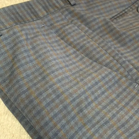 Men’s Perry Ellis Portfolio Slim Fit  Plaid Pants Size 33 x 30