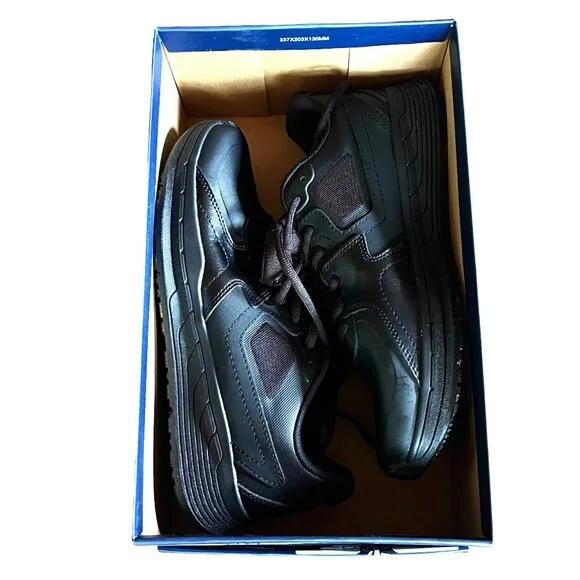 Men's Shoes for Crews Black Slip &amp; Oil Resistant Sneakers, Size USA 9