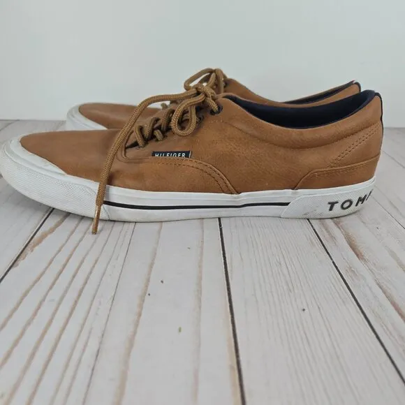 Men's Tommy Hilfiger Sneakers in Camel Brown Size 9