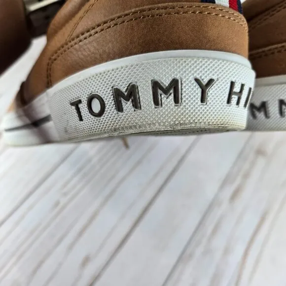 Men's Tommy Hilfiger Sneakers in Camel Brown Size 9