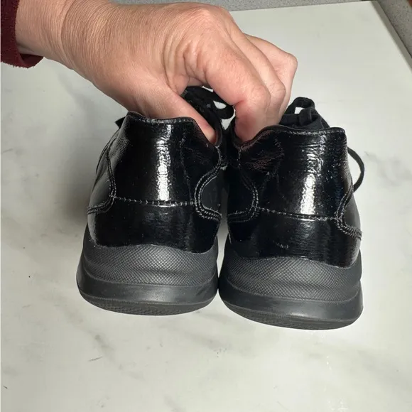 Mephisto Black Leather &amp; Patent Lace Up Athletic Shoes, Women's 7.5