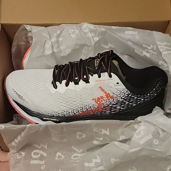 Meraki 361 Degrees number 3 Sneakers in White Hazard New in Box