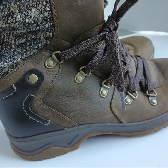 Merrell Womens Dark Earth Waterproof Boots Size 6 Knee High Lace Up Tweed
