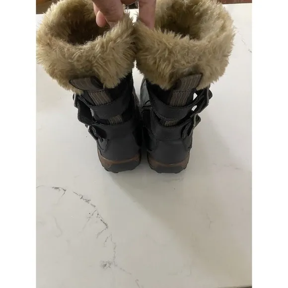 Merrell Women's Decora Chant Waterproof Leather Insulated Boots size 6.5