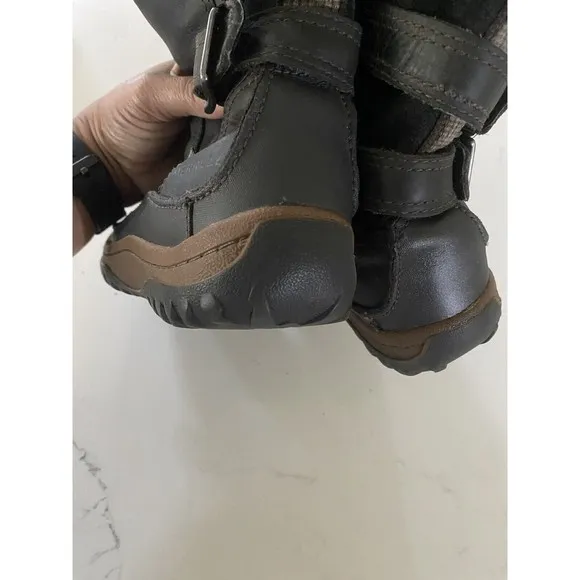 Merrell Women's Decora Chant Waterproof Leather Insulated Boots size 6.5