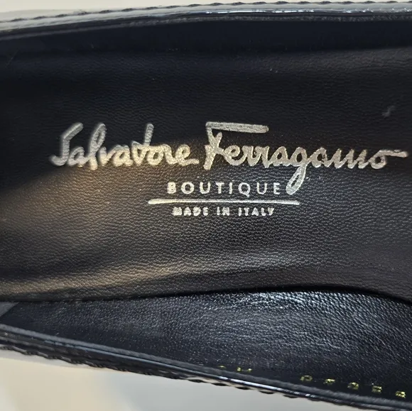 MF Salvatore Ferragamo Vintage Black Patent Leather Block Heels 7.5B Mary Jane