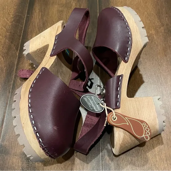 Mia Abba Sandal /Clogs NEW