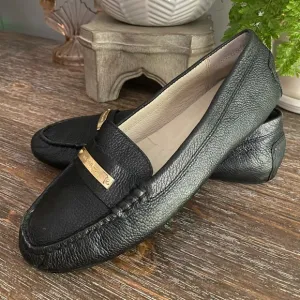 Michael Kors MK Women’s 8M Black Leather Loafers Gold Name Plate Shoes