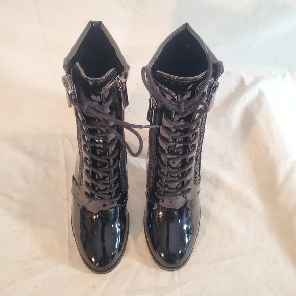 Michael Kors Women's 8 Black Rosario Lace-Up Patent Leather Boots New