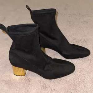 Michael Michael Kors Porter Mid Merlot Womens Gold Block Heel Black Sock Bootie
