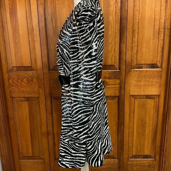 Michaels Kors Zebra-Print Longsleeved Sequined Dress Flounce Hem Patent Belt L