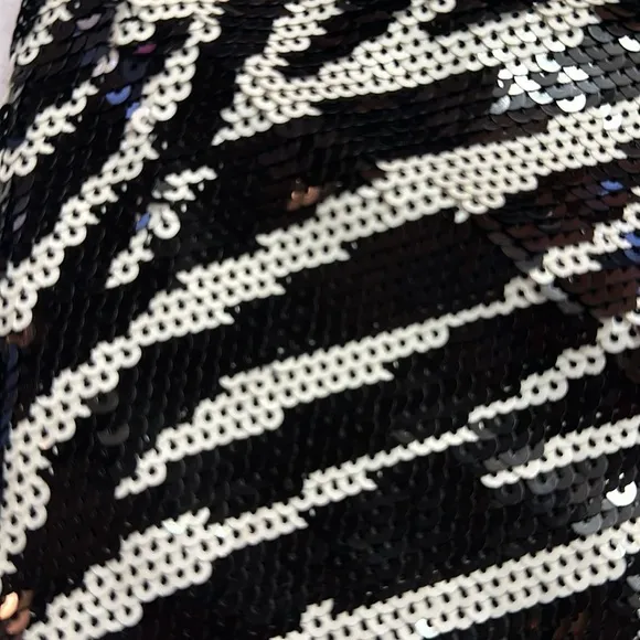 Michaels Kors Zebra-Print Longsleeved Sequined Dress Flounce Hem Patent Belt L