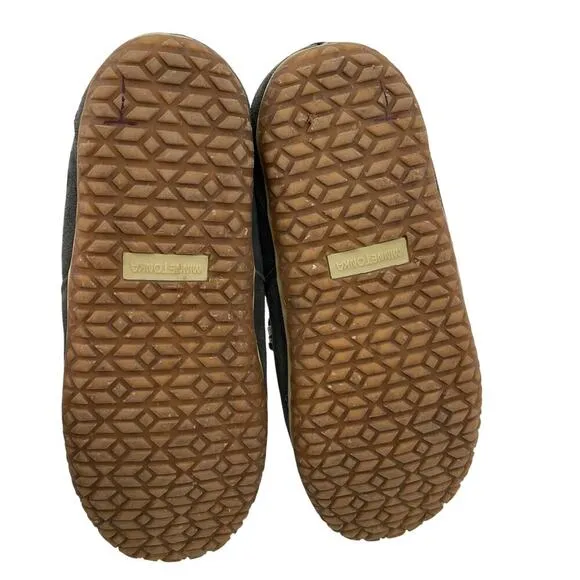 Minnetonka Tilden Moccasin Slippers Gray Non Slip Sole Comfort Men's Size 10