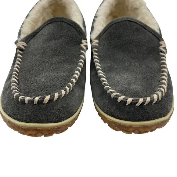 Minnetonka Tilden Moccasin Slippers Gray Non Slip Sole Comfort Men's Size 10