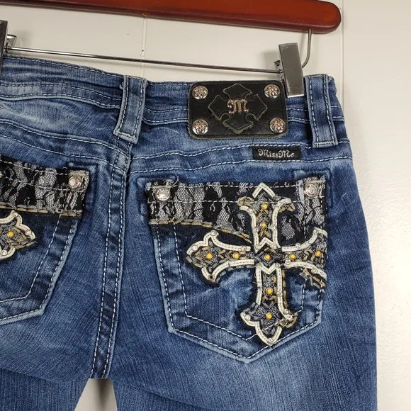 Miss Me Cross studded rhinestone bling jeans size 25