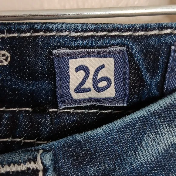 Miss Me Mid Rise Easy Boots Embellished Jeans Size 26