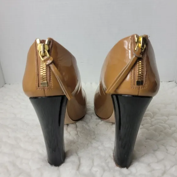 Miu Miu Bottie Women's Shoes Size 6.5 Beige Patent Leather Black Cap Toe Zipper