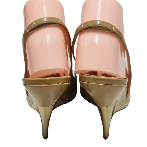 Miu Miu Tan Patent Leather   Gold Abstract Futuristic Sling Back Heels Size 39