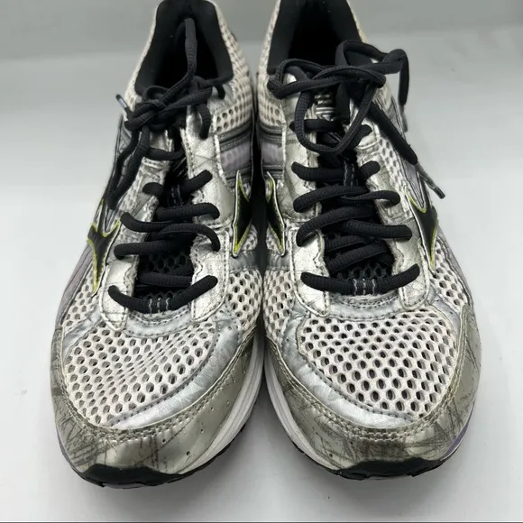 Mizuno WOMEN'S WAVE RIDER 15 Running Shoes, White/Silver/Yellow/Black Size 10