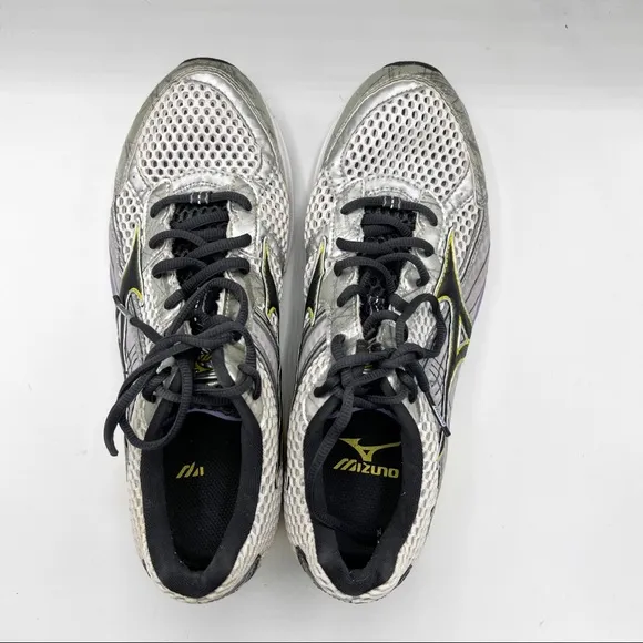 Mizuno WOMEN'S WAVE RIDER 15 Running Shoes, White/Silver/Yellow/Black Size 10