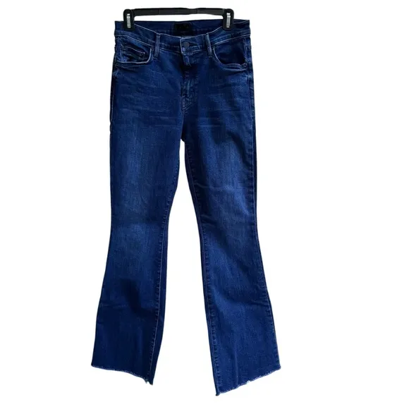 MOTHER Weekender Fray Mint Condition Flared Jeans Size 29