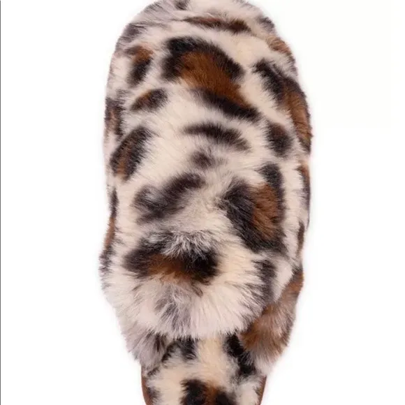 MukLuks women’s capucine leopard slippers 9/10 lg 🛑  NO OFFERS! HTF