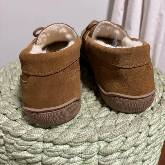 MySlipper Men's Moccasin Slippers By:MyPillow Chestnut Brown Suede Faux Fur NWT