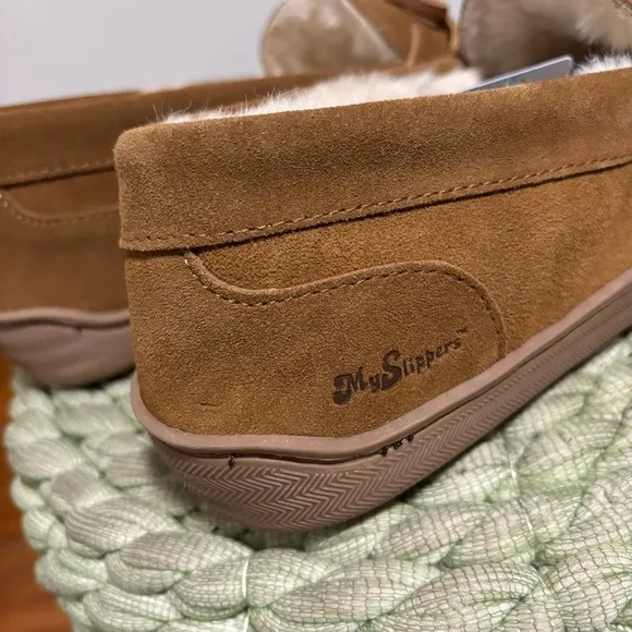MySlipper Men's Moccasin Slippers By:MyPillow Chestnut Brown Suede Faux Fur NWT