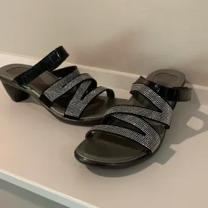 Naot • dress sandal