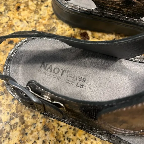 NAOT Fleur Sandals Metallic Onyx Suede Orthopedic Shoes Hook Loop Strap 39 8-8.5