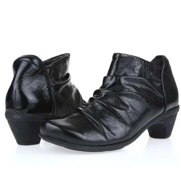 Naot Women Advance Glossy Ankle Leather Heels Boots shoes sz 40/9