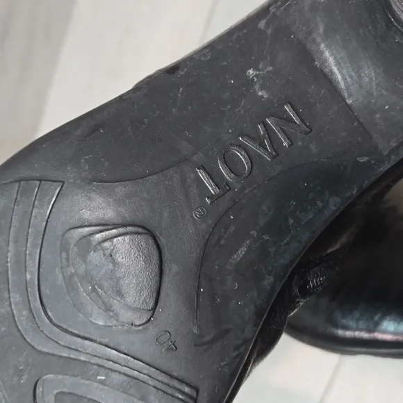 Naot Women Advance Glossy Ankle Leather Heels Boots shoes sz 40/9