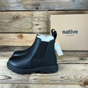 Native Kensington Treklite - Jiffy Black - Water Resistant - C10 - New in box