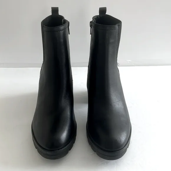 Naturalizer $149 Verney Leather Black Bootie Block Rubber Heel Shoes Size 11 New