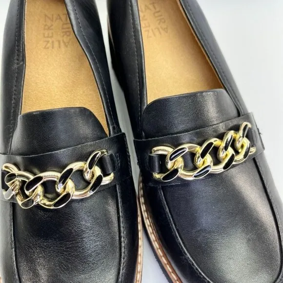 Naturalizer Desi Loafer  Size 9W in Black Chunky Black Heel Gold Chain Trim