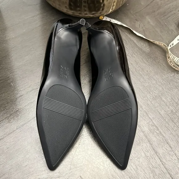 NATURALIZER Everly Pumps (WIDE)