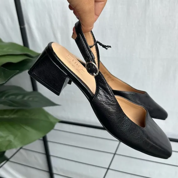 Naturalizer Jayla Slingback Pump Square Toe Low Heels / Size 6.5