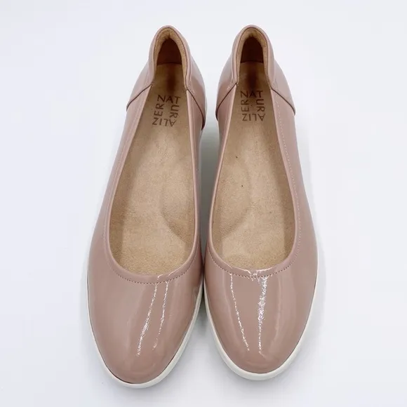 Naturalizer Sam Slip On Wedge Pumps Comfort Shoes Size 11W Nude Faux Leather