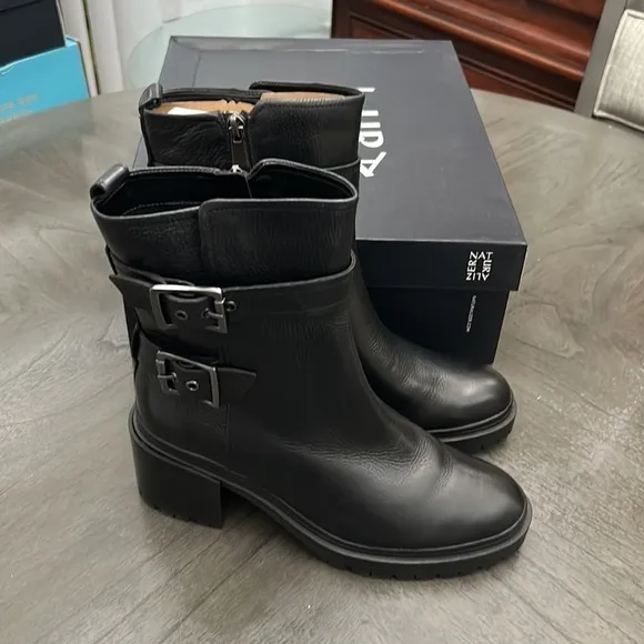 NATURALIZER Trina Mid Shaft Boots