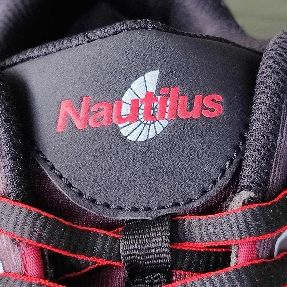 NAUTILUS N2422 COMPOSITE TOE SLIP-RESISTANT ATHLETIC WORK SHOES Red MENs Size 10