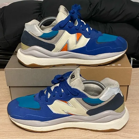 New Balance 57/40 Blue Orange Mens Casual Gym Shoes - SZ 9