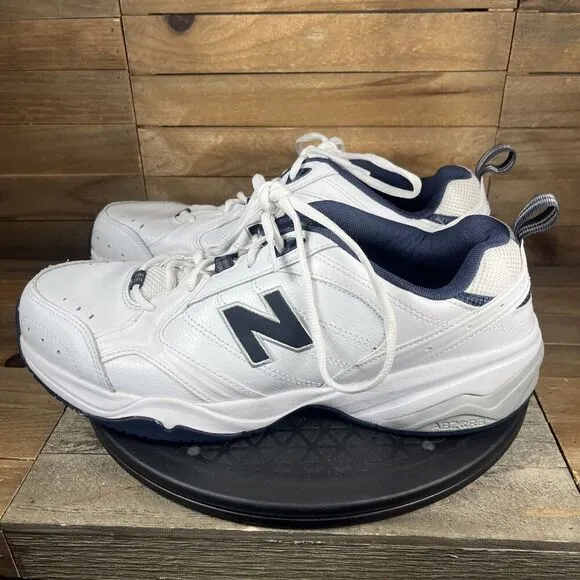 New Balance 624 Mens Sz 11.5 2E White Navy Cross Training Lace Up Shoes MX624WN2