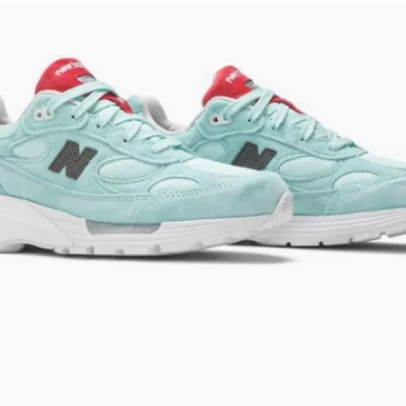 New Balance 992 Kithmas men size 10