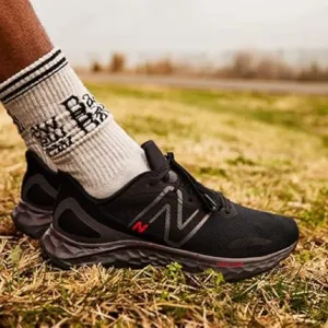 New Balance Fresh Foam Arishi V4 Mens Size 11.5 Wide Black Grey Running Shoes