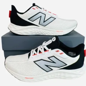 New Balance Fresh Foam Arishi V4 Running Shoes White/Black/Red Mens Sz 11