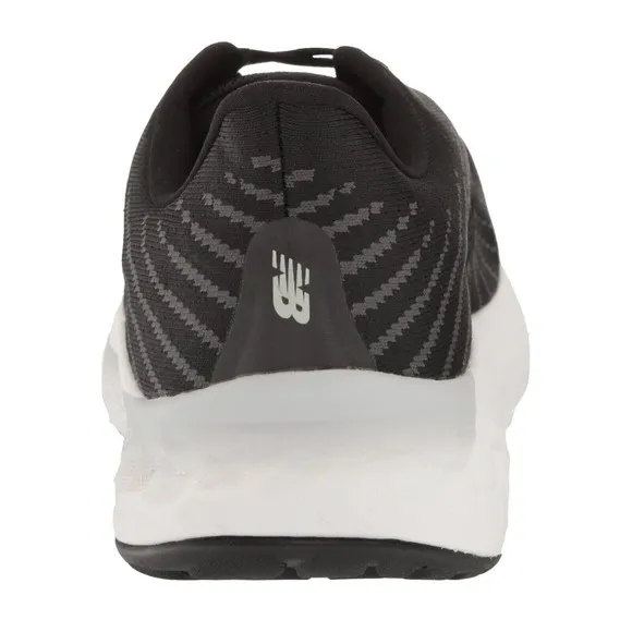 New Balance Fresh Foam X Vongo Running Race Gym Shoes Mens 10.5 Wide Fast Ship